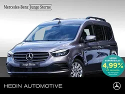 Grau Gebraucht 2024 Mercedes T180 Progressive Van / Kleinbus | 29.750 € (Fairer Preis)