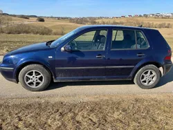 Blau Gebraucht 2000 VW Golf IV Limousine | 2.199 € (Etwas zu teuer)