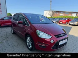 Rot Gebraucht 2013 Ford S-MAX Titanium Van / Kleinbus | 7.900 € (Fairer Preis)
