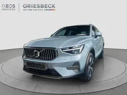 Grau Gebraucht 2022 Volvo XC40 Core SUV | 31.980 € (Guter Preis)