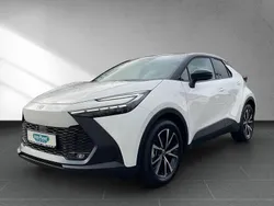 Weiß Gebraucht 2024 Toyota C-HR Team SUV | 34.990 € (Fairer Preis)