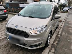 Gebraucht 2015 Ford Tourneo Trend Kombi | 9.100 € (Fairer Preis)