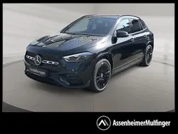 Metalliclack kosmosschwarz Gebraucht 2025 Mercedes GLA200 SUV | 47.980 € (Teuer)