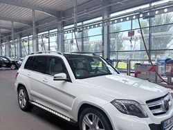 Weiß Gebraucht 2015 Mercedes GLK220 SUV | 19.000 € (Fairer Preis)