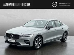 Vapour grey Gebraucht 2023 Volvo S60 Ultimate Limousine | 35.350 € (Guter Preis)