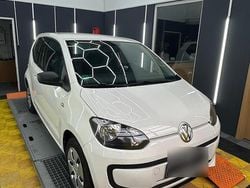 Weiß Gebraucht 2015 VW up! Kleinwagen | 4.750 € (Guter Preis)