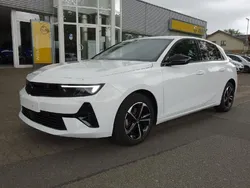 Weiß Gebraucht 2024 Opel Astra GS Line Limousine | 23.990 € (Fairer Preis)