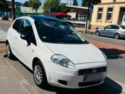 Weiß Gebraucht 2009 Fiat Grande Punto Kleinwagen | 2.600 € (Fairer Preis)