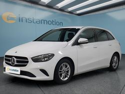 Weiß Gebraucht 2019 Mercedes B180 Van / Kleinbus | 22.549 € (Fairer Preis)
