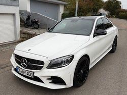 Weiß Gebraucht 2020 Mercedes C400 Limousine | 33.200 € (Fairer Preis)