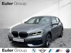 Grau Gebraucht 2022 BMW 118 Kleinwagen | 21.988 € (Guter Preis)