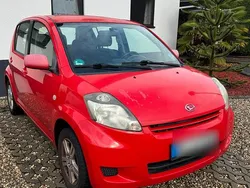 Rot Gebraucht 2007 Daihatsu Sirion Kleinwagen | 500 €