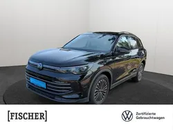 Deep black perleffekt Gebraucht 2024 VW Tiguan Elegance SUV | 39.987 € (Etwas zu teuer)