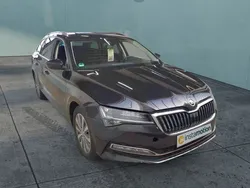 Schwarz Gebraucht 2021 Skoda Superb Style Kombi | 26.425 € (Fairer Preis)