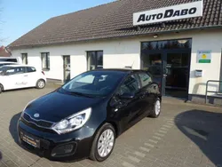 Schwarz Gebraucht 2013 Kia Rio Edition 7 Kleinwagen | 6.585 € (Fairer Preis)
