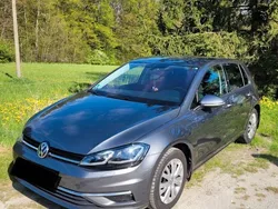 Grau Gebraucht 2018 VW Golf VII Highline Limousine | 15.000 € (Guter Preis)