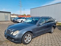 Grau Gebraucht 2006 Mercedes E200 Classic Kombi | 2.999 € (Superpreis)