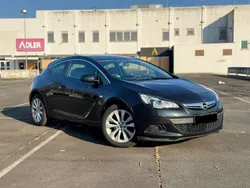 Schwarz Gebraucht 2015 Opel Astra GTC Limousine | 6.900 € (Fairer Preis)
