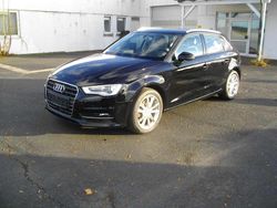 Other Gebraucht 2015 Audi A3 Attraction Kombi | 12.600 € (Guter Preis)
