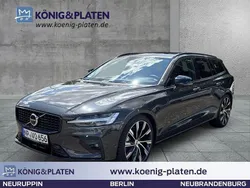 Platinum grey (grau) Gebraucht 2024 Volvo V60 Ultimate Kombi | 49.990 €