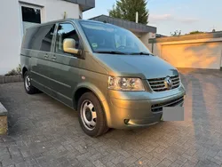 Grün Gebraucht 2008 VW T5 Van | 18.950 € (Etwas zu teuer)