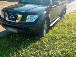 Schwarz Gebraucht 2006 Nissan Navara Abholung | 6.900 € (Fairer Preis)