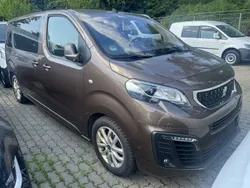 Braun Gebraucht 2021 Peugeot Traveller Business-Line Van / Kleinbus | 36.500 € (Fairer Preis)