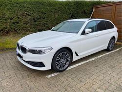 Weiß Gebraucht 2019 BMW 520 Performance Kombi | 17.400 € (Guter Preis)