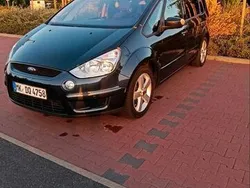 Grau Gebraucht 2009 Ford S-MAX S Van / Kleinbus | 4.500 € (Etwas zu teuer)