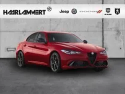 Rot Neu 2025 Alfa Romeo Giulia Veloce Limousine | 58.590 € (Fairer Preis)