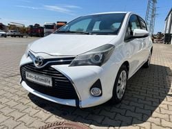 Weiß Gebraucht 2015 Toyota Yaris Limousine | 5.890 € (Fairer Preis)