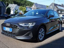 Grau Gebraucht 2024 Audi A3 Sportback Sport Limousine | 35.700 € (Fairer Preis)