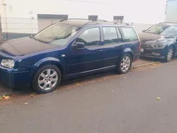 Blau Gebraucht 2003 VW Golf IV Kombi | 1.600 € (Fairer Preis)