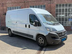Grau Gebraucht 2022 Fiat Ducato Van | 44.500 €