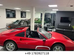 Rot Gebraucht 1989 Ferrari 328 Cabrio | 96.700 €