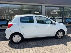 Weiß Gebraucht 2018 Mitsubishi Space Star Edition Kleinwagen | 5.500 € (Guter Preis)