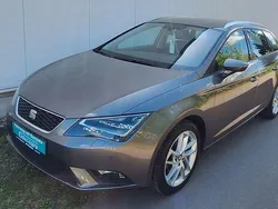 Grau Gebraucht 2016 Seat Leon ST Style Kombi | 10.999 € (Fairer Preis)