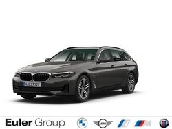 Grau Gebraucht 2022 BMW 530e Kombi | 33.499 € (Superpreis)