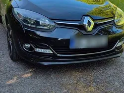 Schwarz Gebraucht 2015 Renault Mégane GrandTour Bose Edition Kombi | 6.500 € (Fairer Preis)