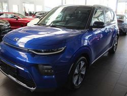 Blau Gebraucht 2021 Kia Soul EV Vision SUV | 17.990 € (Teuer)