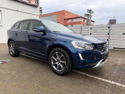 Blau Gebraucht 2014 Volvo XC60 Ocean Race SUV | 18.400 € (Etwas zu teuer)