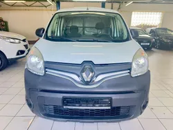 Weiß Gebraucht 2015 Renault Kangoo Rapid Extra Van / Kleinbus | 5.990 € (Fairer Preis)