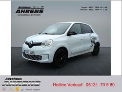 Weiß sonderlack Gebraucht 2024 Renault Twingo Urban Night Kleinwagen | 16.990 € (Teuer)