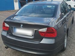 Grau Gebraucht 2005 BMW 320 Limousine | 4.650 € (Teuer)