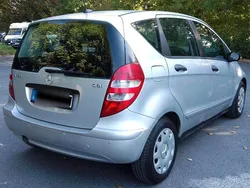 Silber Gebraucht 2006 Mercedes A180 Limousine | 3.990 € (Fairer Preis)