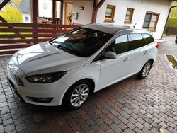 Weiß Gebraucht 2017 Ford Focus Titanium Kombi | 9.400 € (Fairer Preis)