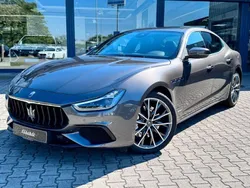 Grigio maratea Gebraucht 2021 Maserati Ghibli GT Coupé | 49.800 € (Teuer)