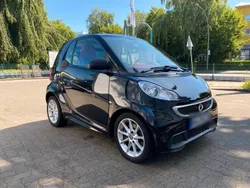 Schwarz Gebraucht 2012 Smart ForTwo Coupé Coupé | 4.700 € (Fairer Preis)