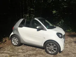 Silber Gebraucht 2016 Smart ForTwo Cabrio Passion Cabrio | 9.499 € (Etwas zu teuer)