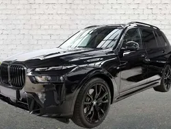 Sapphire black metallic Gebraucht 2023 BMW X7 SUV | 86.100 € (Superpreis)